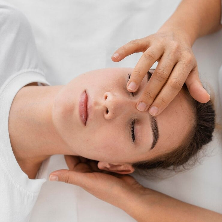Combatting Migraines: A Look into Non-Medicinal Relief Methods