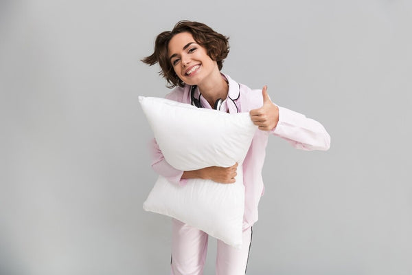 Choosing the Best Pillow for Posture: Memory Foam vs. The Rest